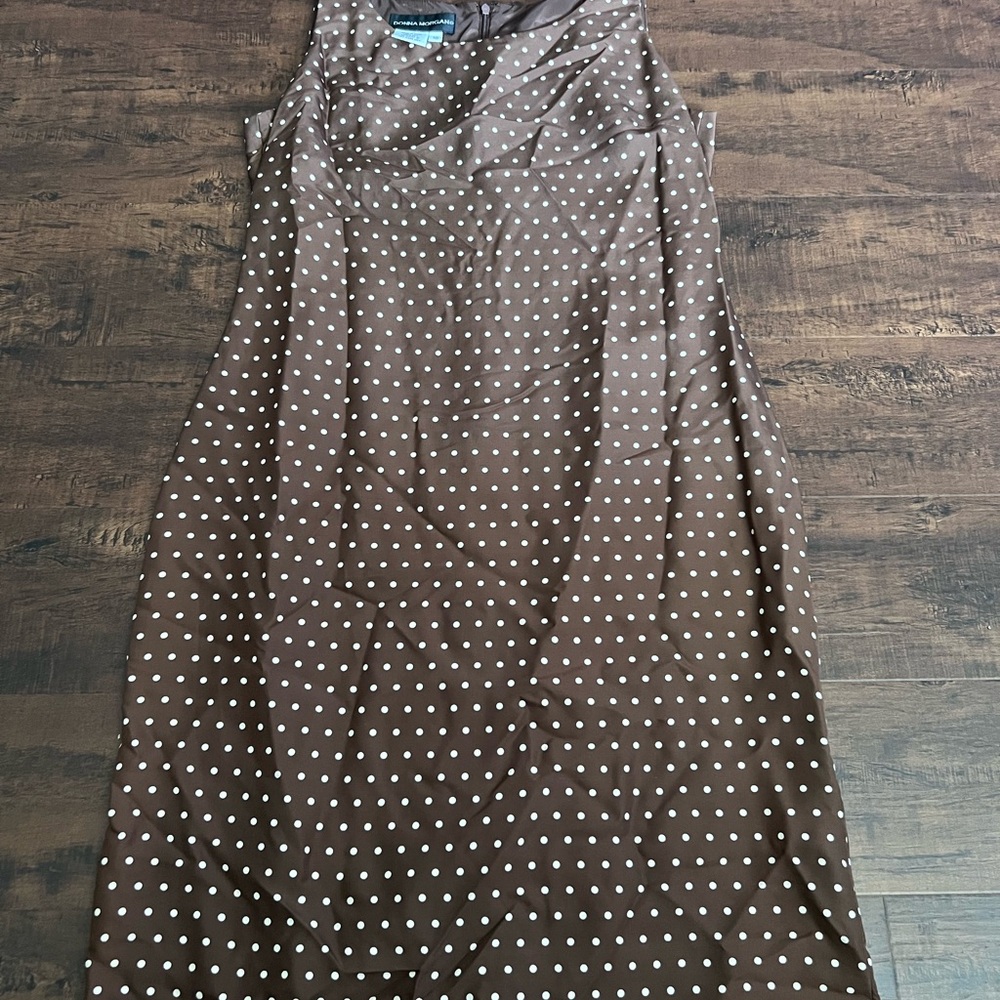 Donna Morgan 2 piece 100% Silk Polka Dot Dress - Size 10